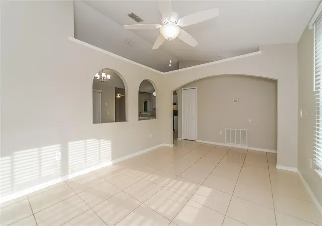 Photo 3 of Single family home for sale at 611 Basingstoke Ct, Kissimmee, FL 34758 | MLS# O6428271 | Listing updated on 2026-10-20