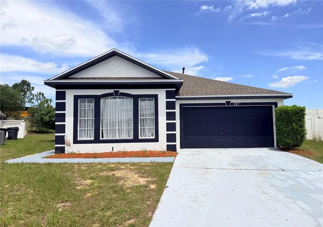 1st image of 207 High Ridge Dr, Davenport, FL 33837 | MLS# S5154442