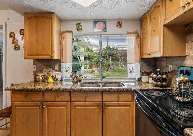 4th image of 3415 Clydesdale Dr #unit 5, Holiday, FL 34691 | MLS# W7887997