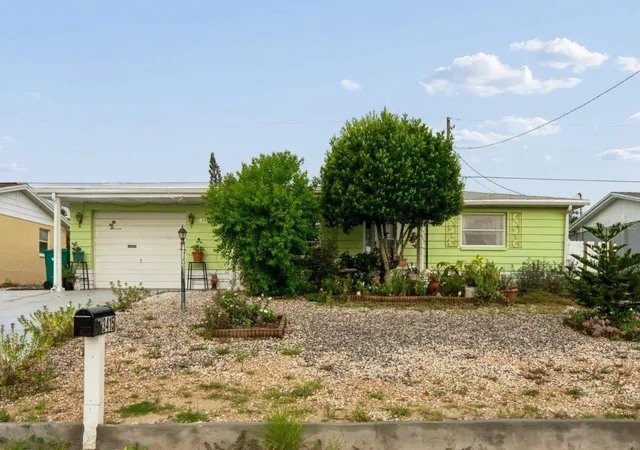 5th image of 3415 Clydesdale Dr #unit 5, Holiday, FL 34691 | MLS# W7887997