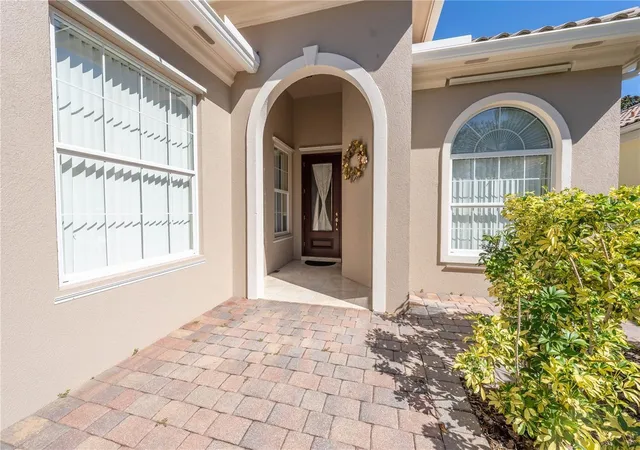 Photo 2 of Single family home for sale at 11731 Eagle Ray Ln, Orlando, FL 32827 | MLS# O6428282 | Listing updated on 2026-08-22
