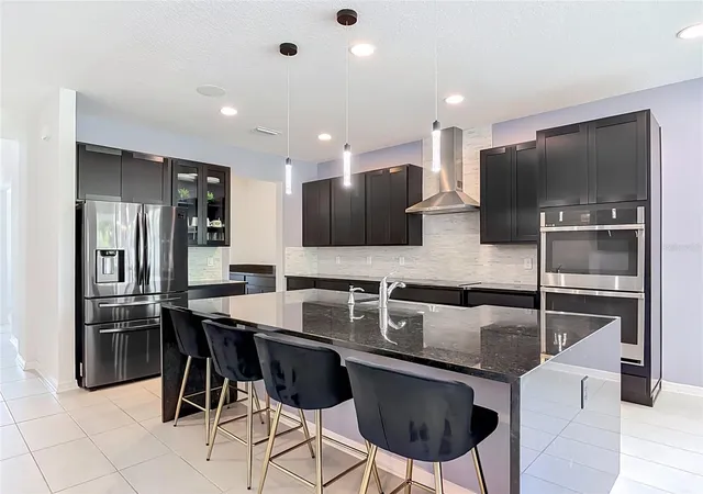 Photo 3 of Single family home for sale at 720 Treehouse Loop, Debary, FL 32713 | MLS# O6428283 | Listing updated on 2026-08-28