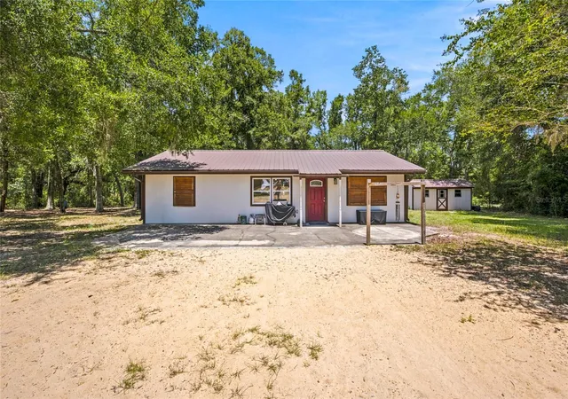 Photo 2 of Single Family Residence at 13051 NE 60th Street, Williston, FL 32696 | MLS# OM729228 |  | Sold on 2026-09-14