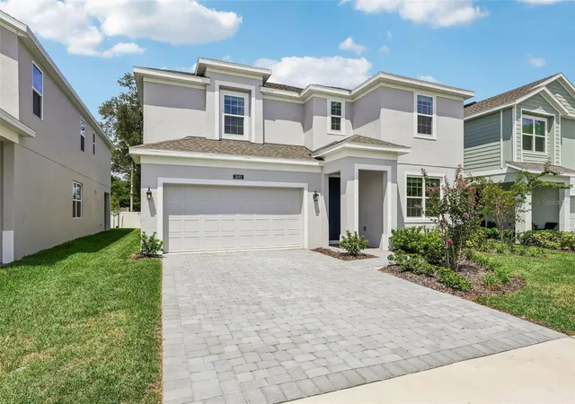 Photo 3 of Sale Pending at 2692 Cavanaugh Dr, Orlando, FL 32817 | MLS# O6428292 | Listing updated on 2026-09-29