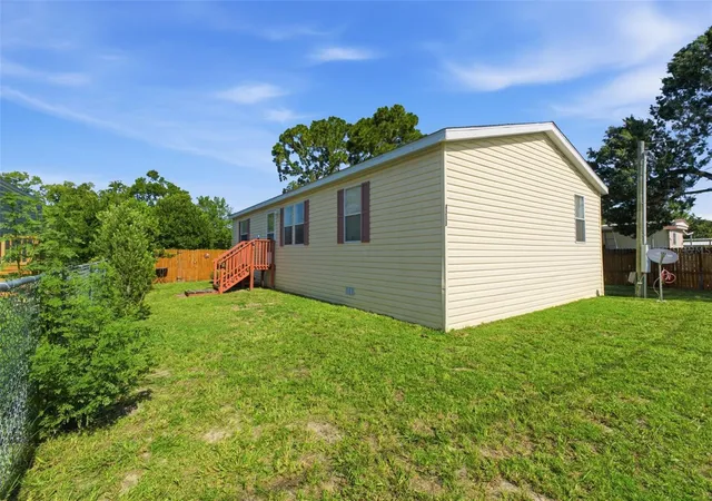 Photo 1 of Manufactured home for sale at 4313 Orlando Ave, Brooksville, FL 34604 | MLS# W7887999 | Listing updated on 2026-09-15