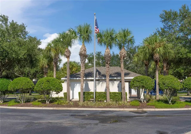 Photo 17 of Townhouse for sale at 15510 Campden St, Winter Garden, FL 34787 | MLS# S5154448 | Listing updated on 2026-08-16