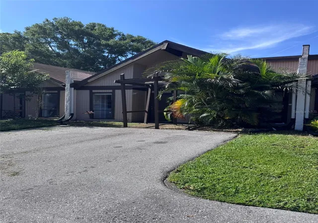 Condo for sale at 4008 Muriel Pl #1, TAMPA, FL 33614 | MLS# TB8532957