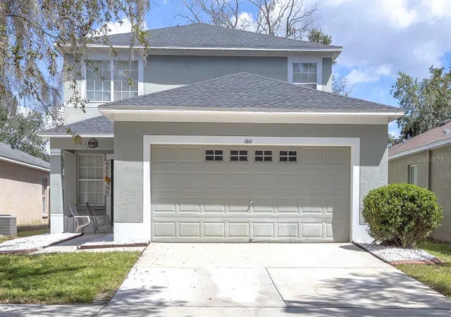 Photo 1 of Single family home for sale at 1610 Marsh Wood Dr, Seffner, FL 33584 | MLS# TB8532962 | Listing updated on 2026-10-08