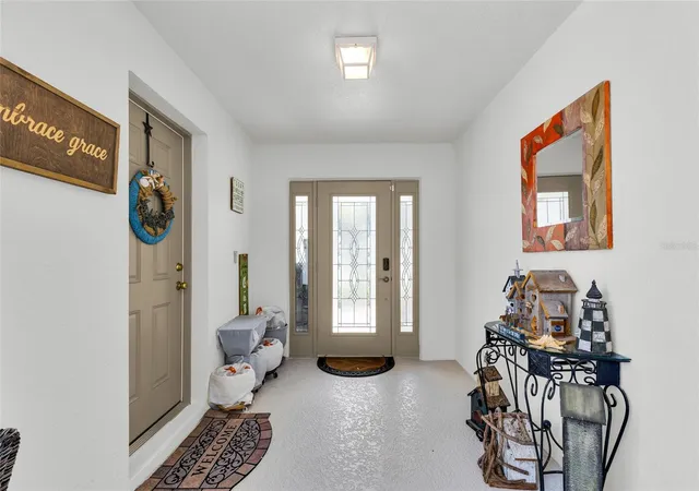 Photo 3 of Single family home for sale at 1940 Farmington Ct, Clermont, FL 34711 | MLS# OM729232 | Listing updated on 2026-08-07