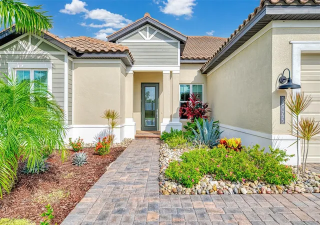5th image of 18045 Home Run Dr, Venice, FL 34293 | MLS# N6145168