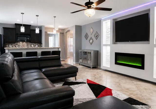 Photo 3 of Single family home for sale at 413 Sierra Mike Blvd, Lake Alfred, FL 33850 | MLS# S5154459 | Listing updated on 2026-10-06