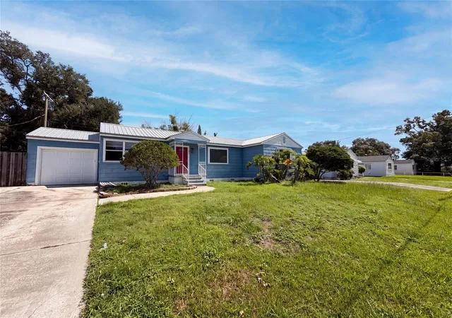 Photo 1 of Single family home for sale at 1521 W River Shore Way, Tampa, FL 33603 | MLS# O6428328 | Listing updated on 2026-10-30