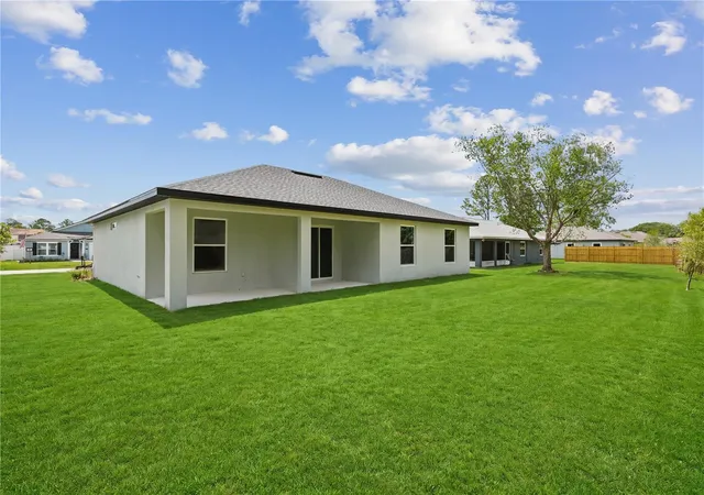 Photo 16 of Single family home for sale at 7 Upland Pl, Palm Coast, FL 32164 | MLS# FC320221 | Listing updated on 2026-09-02