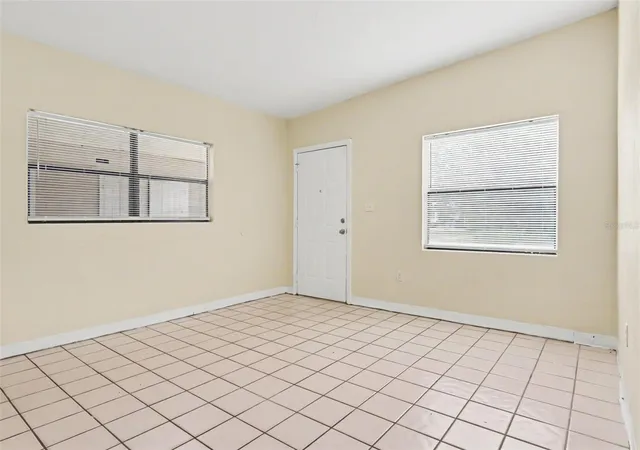Photo 3 of Single family home for sale at 4720 Balboa Dr, Orlando, FL 32808 | MLS# O6428332 | Listing updated on 2026-10-08