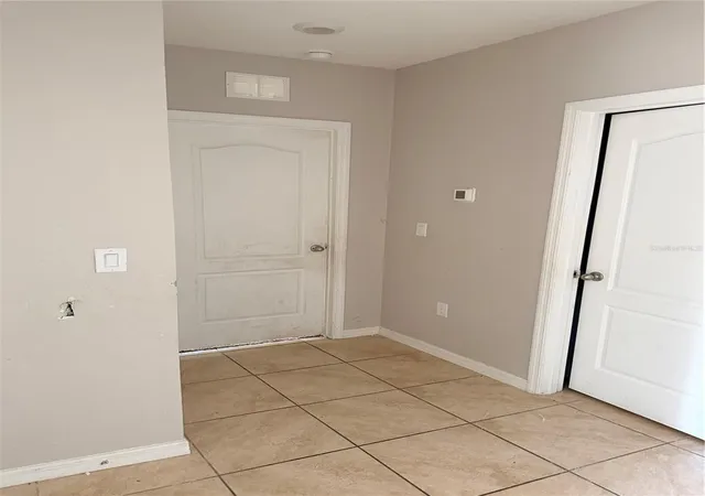 Photo 3 of Single family home for sale at 615 Tralee Ln, Auburndale, FL 33823 | MLS# P4939420 | Listing updated on 2026-08-21