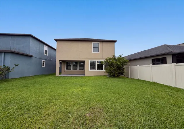 Photo 4 of Single family home for sale at 9709 Ivory Dr, Sun City Center, FL 33573 | MLS# O6428343 | Listing updated on 2026-10-09