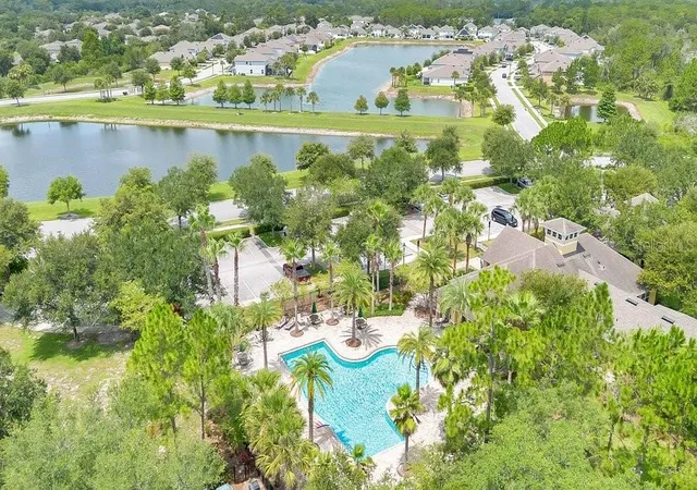 46th image of 105 E Cherry Pl, Deland, FL 32724 | MLS# O6428349