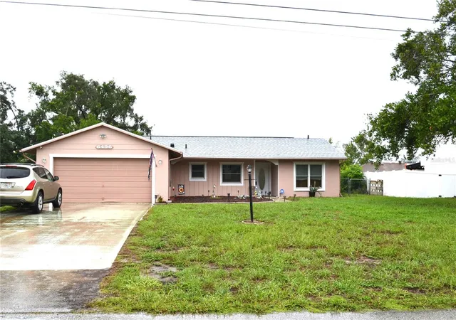 Photo 1 of Single family home for sale at 6496 Toledo Rd, Spring Hill, FL 34606 | MLS# W7888004 | Listing updated on 2026-10-03