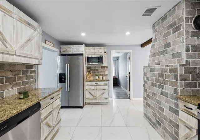Photo 4 of Single family home for sale at 1845 SW Haltiwanger Rd, Lake City, FL 32024 | MLS# GC542247 | Listing updated on 2026-09-28