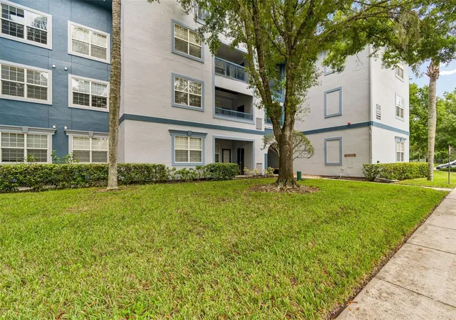 2nd image of 1640 Villa Capri Cir, ODESSA, FL 33556