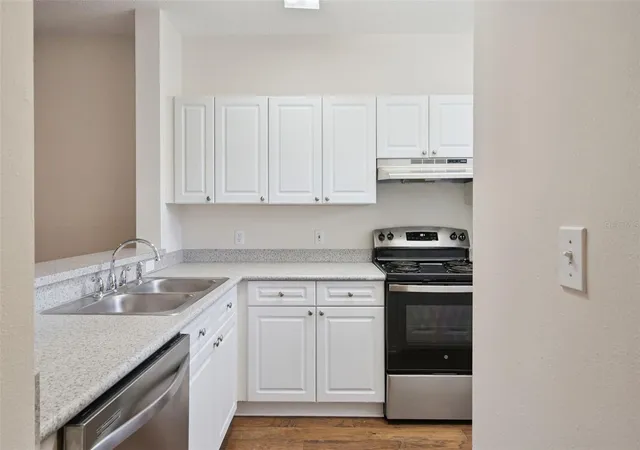 Listing Photo 5 - Condo for sale in building located at 720 Celebration Ave, Kissimmee, FL 34747 - Unit #235