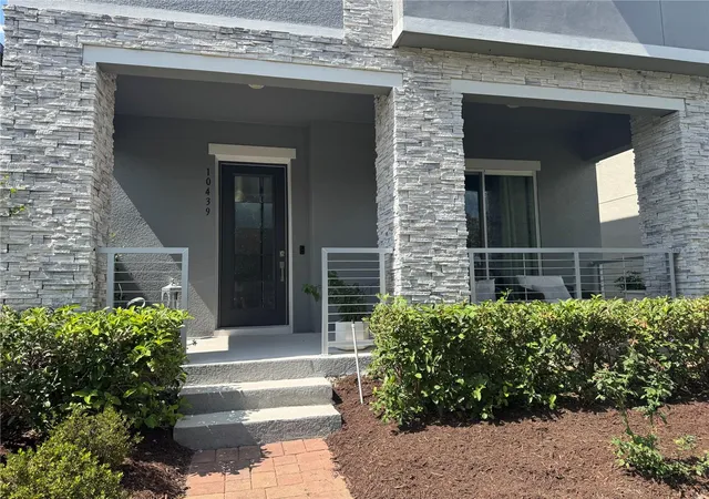 Photo 3 of Single family home for sale at 10439 Austrina Oak Loop, Winter Garden, FL 34787 | MLS# O6428362 | Listing updated on 2026-08-27