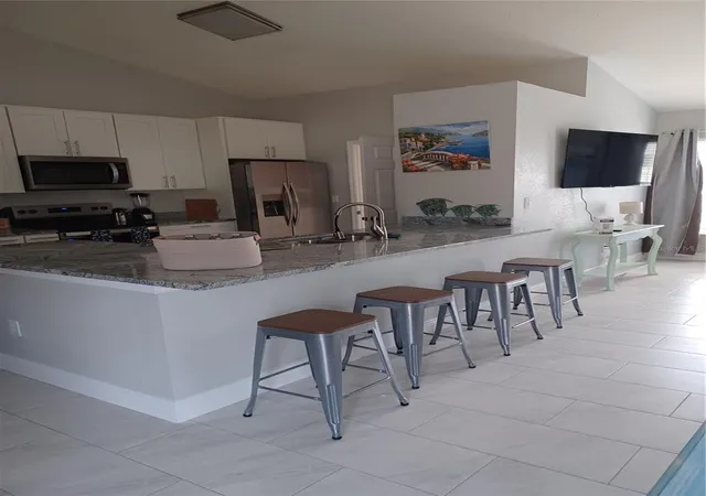 Photo 3 of Single family home for sale at 3985 Se 138th Place, Summerfield, FL 34491 | MLS# TB8533042 | Listing updated on 2026-08-24