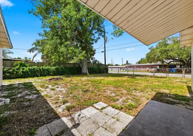 Photo 47 of Single family home for sale at 813 Ellerbe Way, LAKELAND, FL 33801 | MLS# P4939421 | Listing updated on 2026-10-07