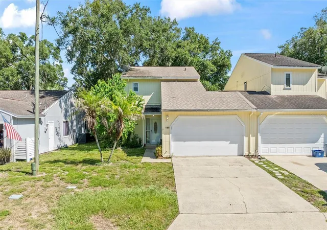 Photo 1 of Townhouse for sale at 108 Northbrook Ln, Ormond Beach, FL 32174 | MLS# V4950417 | Listing updated on 2026-09-01