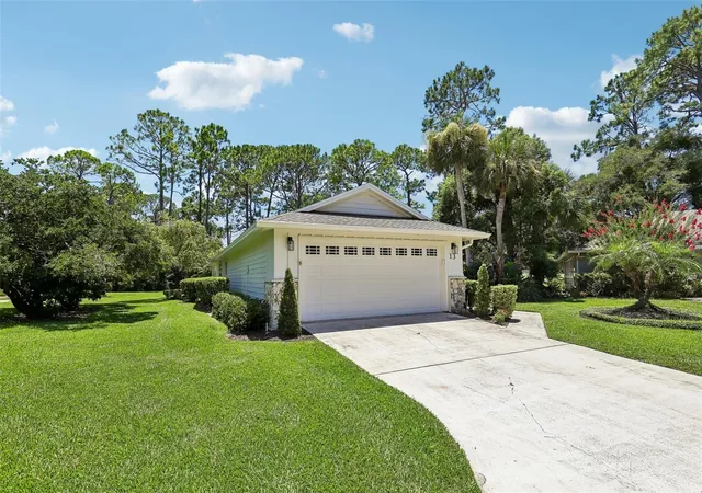 Photo 3 of Single family home for sale at 13 Jasmine Run, Ormond Beach, FL 32174 | MLS# FC320227 | Listing updated on 2026-09-16