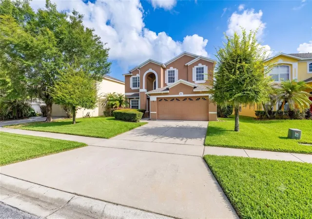 Photo 2 of Single family home for sale at 9931 Heron Pointe Dr, Orlando, FL 32832 | MLS# O6428394 | Listing updated on 2026-09-04