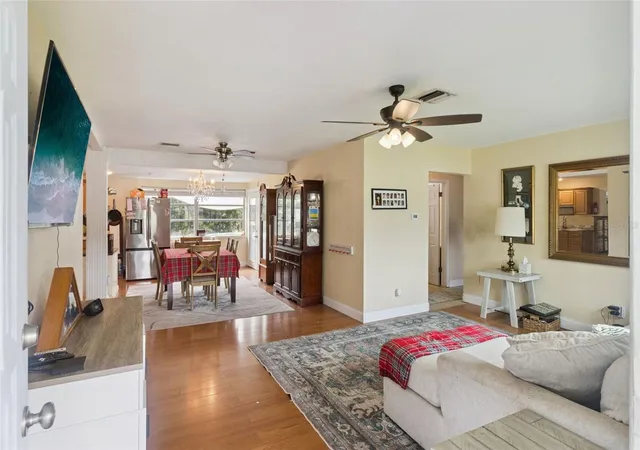 Photo 4 of Single family home for sale at 1247 S San Remo Ave, Clearwater, FL 33756 | MLS# O6428396 | Listing updated on 2026-08-11