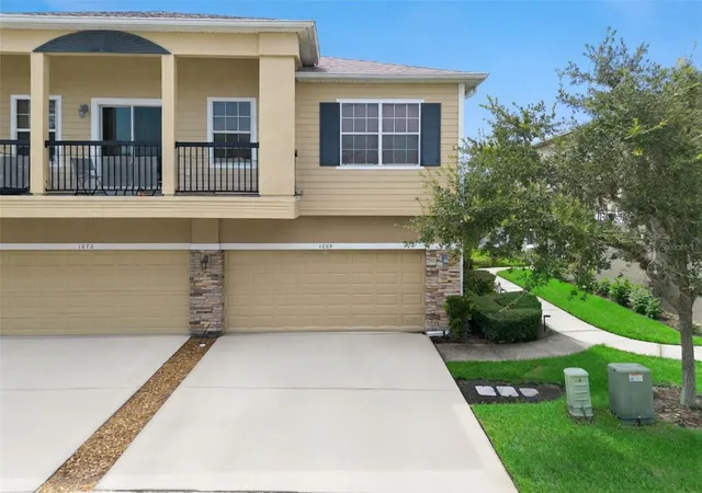 Photo 1 of Condo for sale at 1668 Scarlet Oak Loop #C, Winter Garden, FL 34787 | MLS# O6428398 | Listing updated on 2026-08-28