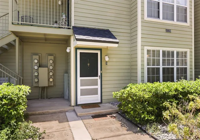 Photo 2 of Condo for sale at 3729 S Lake Orlando Pkwy #5, Orlando, FL 32808 | MLS# S5154476 | Listing updated on 2026-09-17