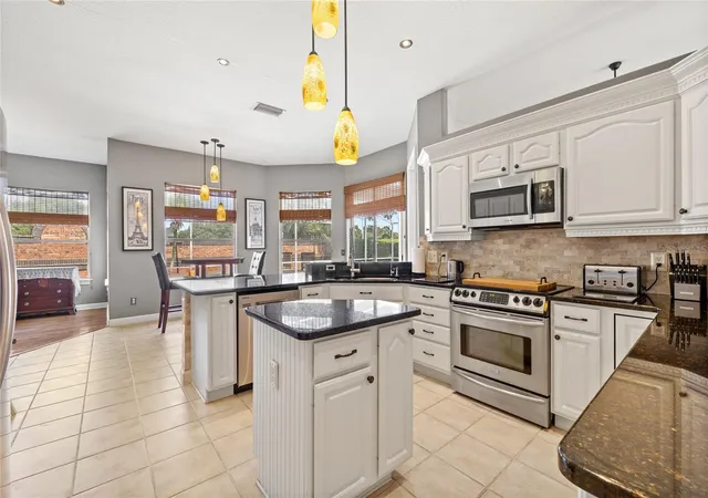 Photo 4 of Single family home for sale at 5713 Liberty Garden Ct, Orlando, FL 32819 | MLS# O6428405 | Listing updated on 2026-10-23
