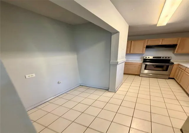 Photo 4 of Sale Pending at 1306 Dukes Dr, Tarpon Springs, FL 34689 | MLS# TB8533081 | Listing updated on 2026-08-27
