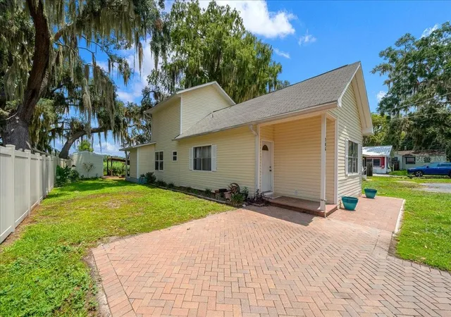 4th image of 506 Lake St, Inverness, FL 34450 | MLS# OM729247