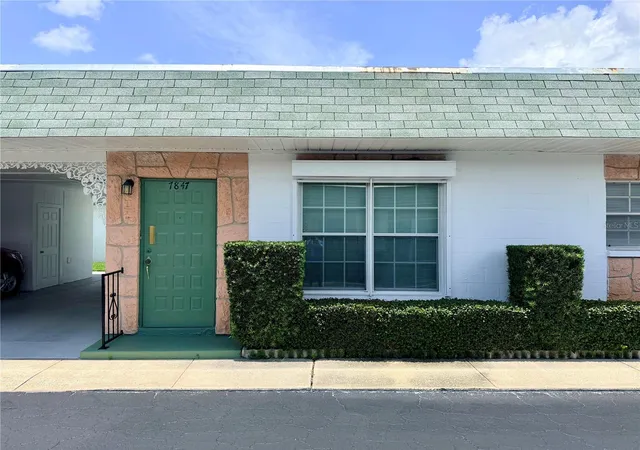 Photo 2 of Single family home for sale at 7847 39th Terrace N, Saint Petersburg, FL 33709 | MLS# TB8533087 | Listing updated on 2026-08-14