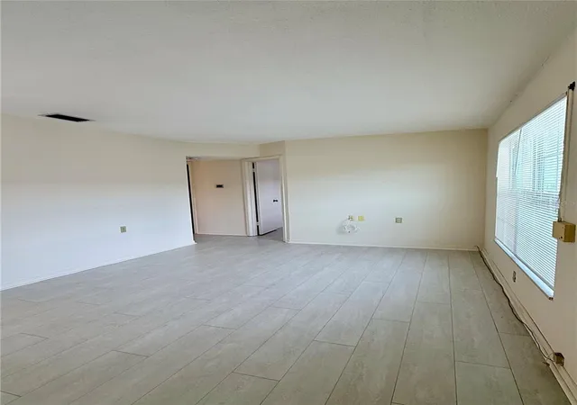 Photo 3 of House for sale at 7847 39th Terrace N, Saint Petersburg, FL 33709 | MLS# TB8533087 | Listing updated on 2026-08-14
