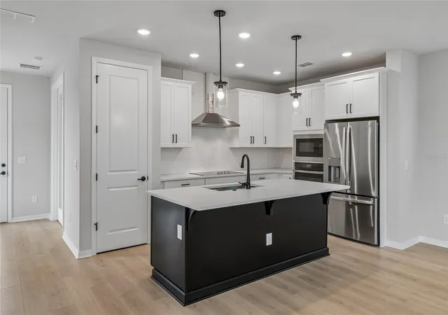 3rd image of 6716 Fountain Grv Pass, Saint Cloud, FL 34771 | MLS# TB8533088