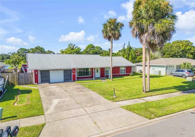 Photo 3 of Single family home for sale at 709 Tarry Town Trl, Port Orange, FL 32127 | MLS# NS1088845 | Listing updated on 2026-10-06