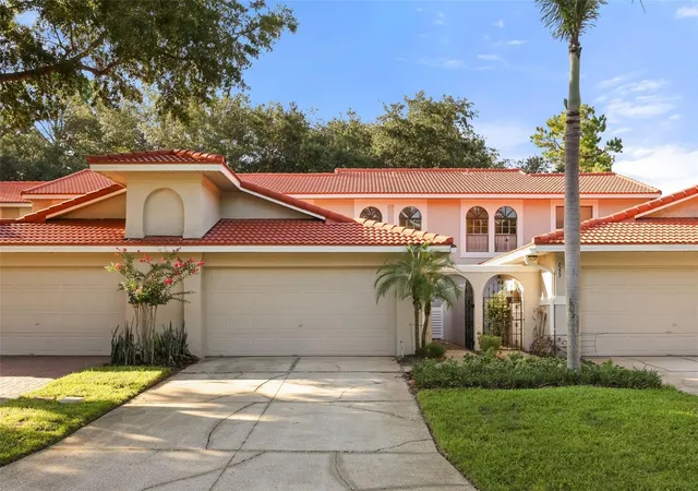 Photo 2 of Townhouse for sale at 8209 Sandpoint Blvd, Orlando, FL 32819 | MLS# O6428413 | Listing updated on 2026-09-03