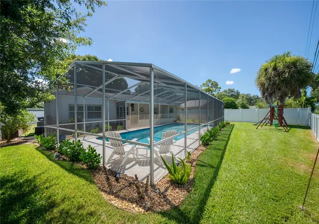 Photo 3 of Single family home for sale at 433 Gilbert Rd, Winter Park, FL 32792 | MLS# O6428430 | Listing updated on 2026-10-06