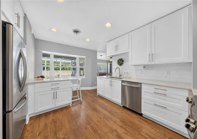 Photo 3 of Single family home for sale at 433 Gilbert Rd, Winter Park, FL 32792 | MLS# O6428430 | Listing updated on 2026-10-06