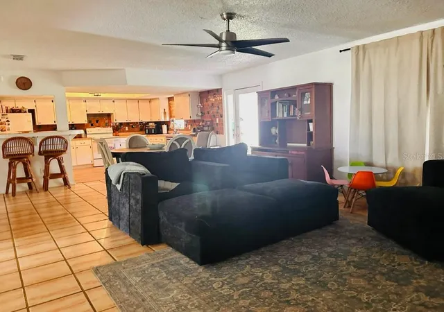 Photo 3 of Sale Pending at 1831 Kim Acres Ln, Dover, FL 33527 | MLS# TB8533100 | Listing updated on 2026-10-08