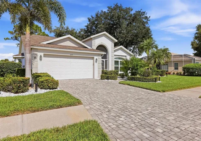 Photo 1 of Single family home for sale at 8945 Whitemarsh Ave, Sarasota, FL 34238 | MLS# A4701166 | Listing updated on 2026-10-05