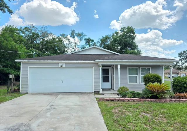 Photo 1 of Single family home for sale at 6210 Alderwood St, Spring Hill, FL 34606 | MLS# W7888012 | Listing updated on 2026-08-25