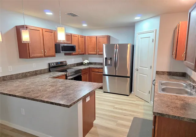 Photo 3 of Single family home for sale at 6210 Alderwood St, Spring Hill, FL 34606 | MLS# W7888012 | Listing updated on 2026-08-25