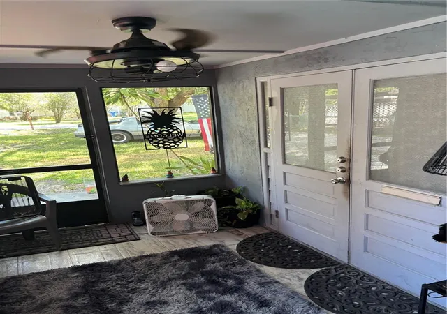 2nd image of 6115 Cliff Ave, Gibsonton, FL 33534 | MLS# TB8533112