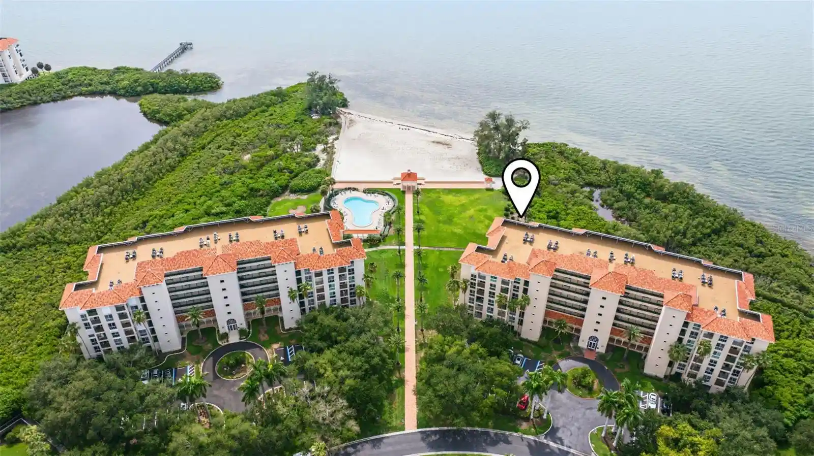 Listing Photo 2 - Condo for sale in 4737 Dolphin Cay Ln S located at 4737 Dolphin Cay Ln S, St. Petersburg, FL 33711 - Unit #401